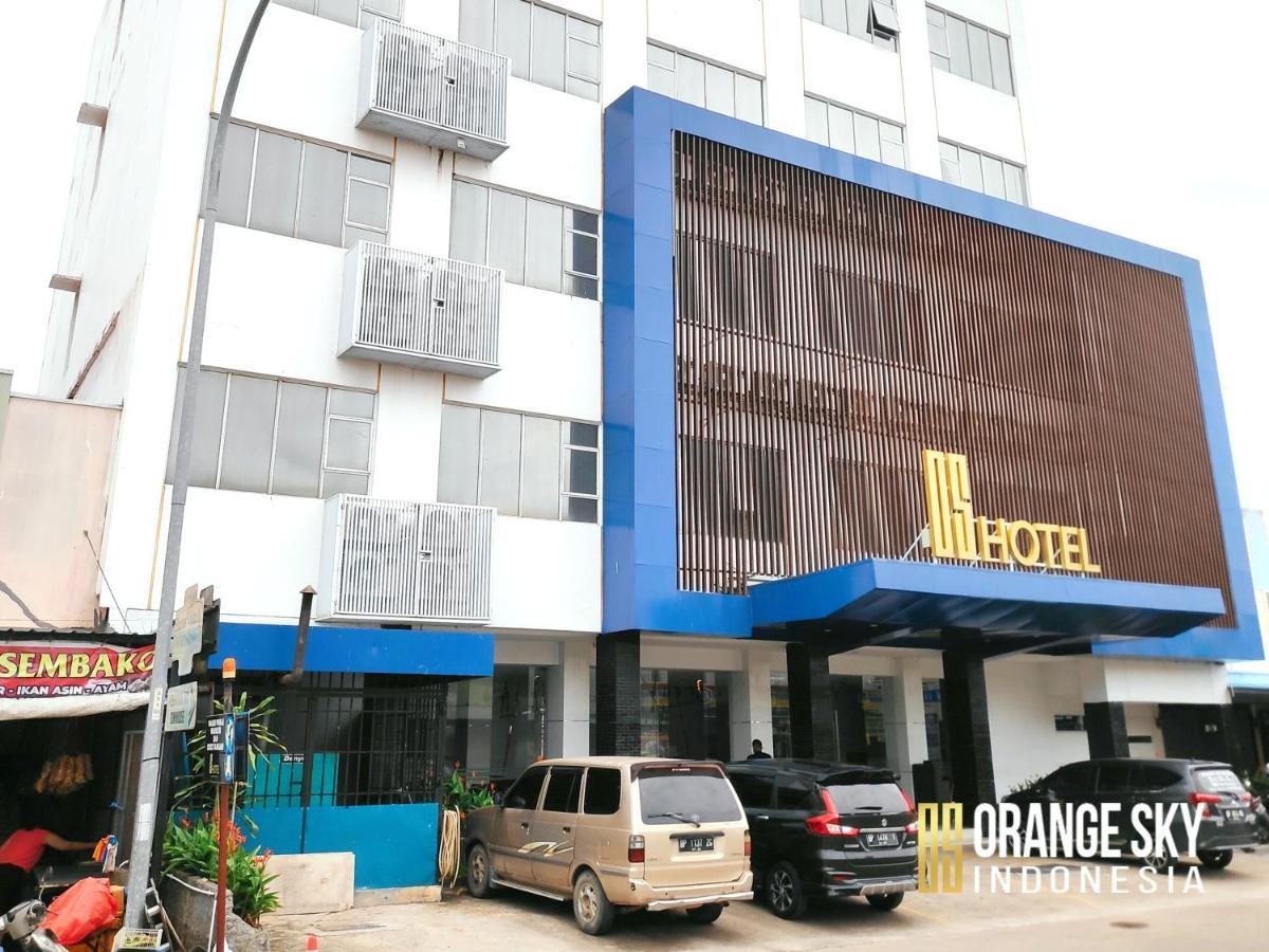 Os Hotel Airport Batam Екстериор снимка