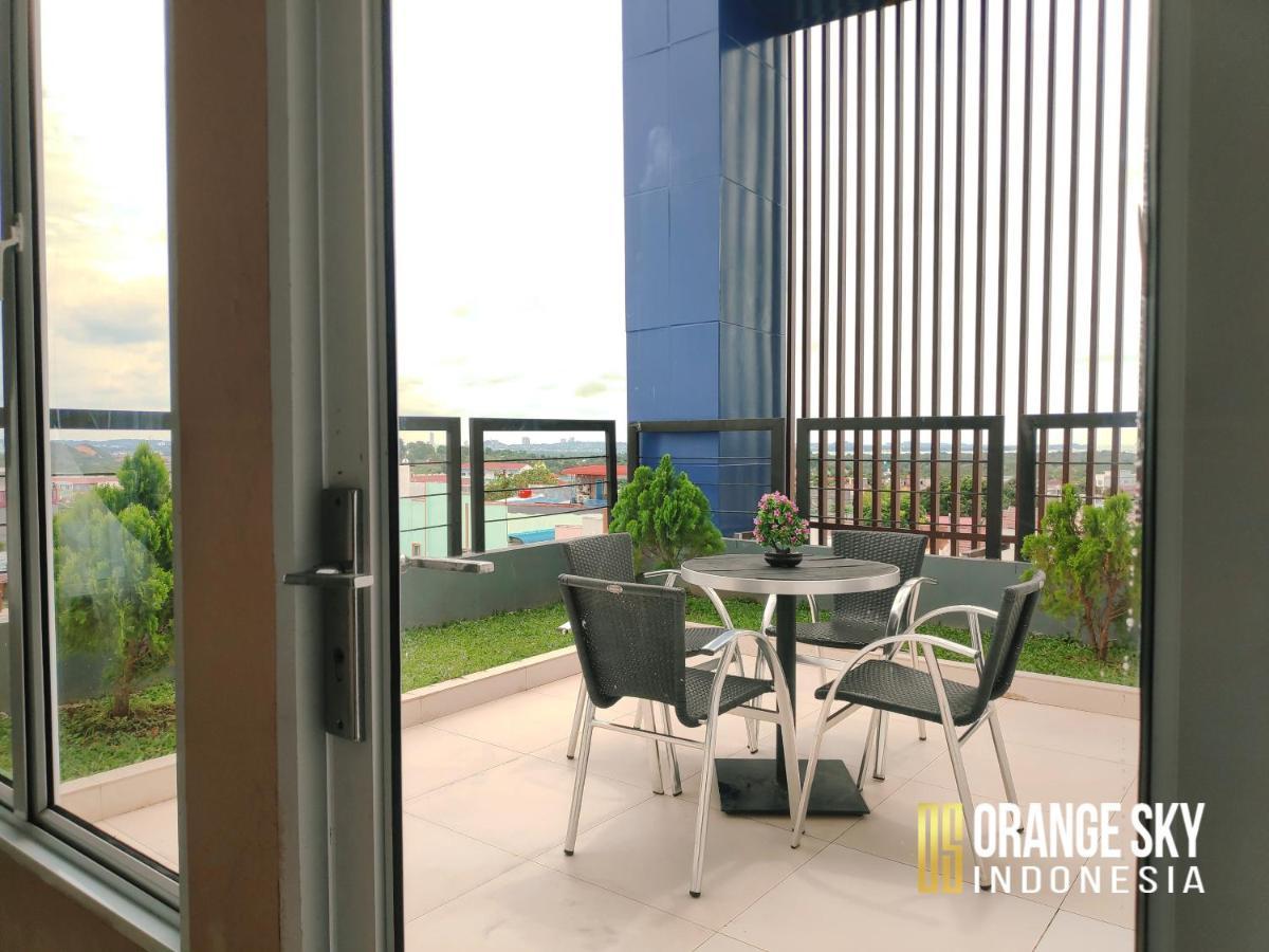 Os Hotel Airport Batam Екстериор снимка