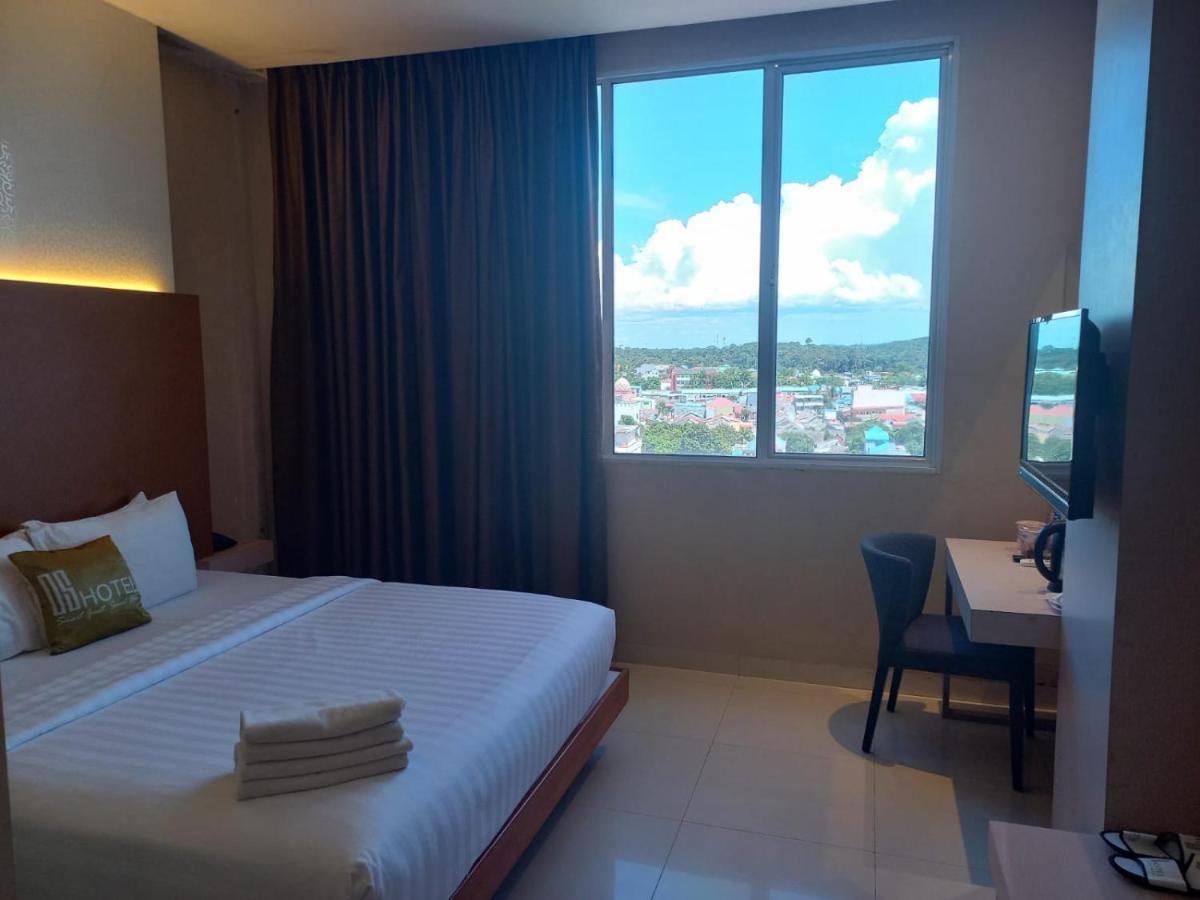 Os Hotel Airport Batam Екстериор снимка